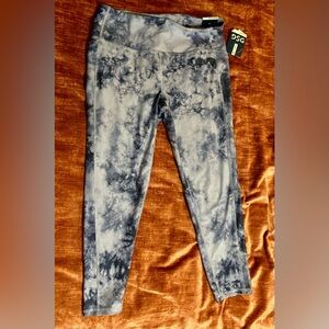 DSG Performance High Rise 7/8 Fitness Leggings - NWT! - blue watercolor - size L